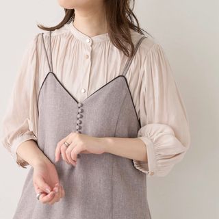 natural couture - natural couture マット金釦とろみサテン6分袖ブラウス