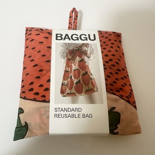 バグゥ(BAGGU)の新品未使用　BAGGU スタンダード　エコバッグ　ストロベリー(エコバッグ)