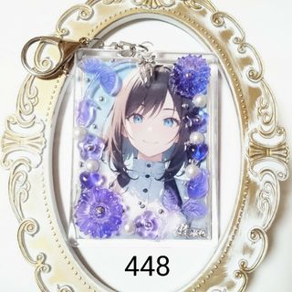 【448】B8 トレカキーホルダー  レジンデコ フラワー パープル(アイドルグッズ)