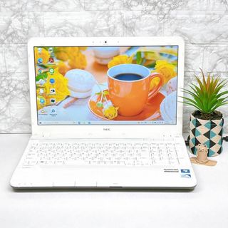 エヌイーシー(NEC)の✨初心者すぐ使える設定済オフィスカメラ付✨薄型Lavieノートパソコン076(ノートPC)