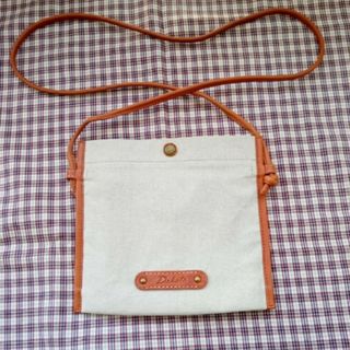 美品✨ Dakota ﾀﾞｺﾀ 帆布×レザー　サコッシュ