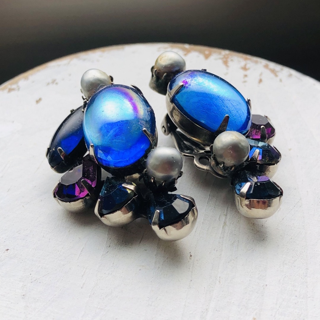 Ameri VINTAGE(アメリヴィンテージ)のvintage blue earring  レディースのアクセサリー(イヤリング)の商品写真