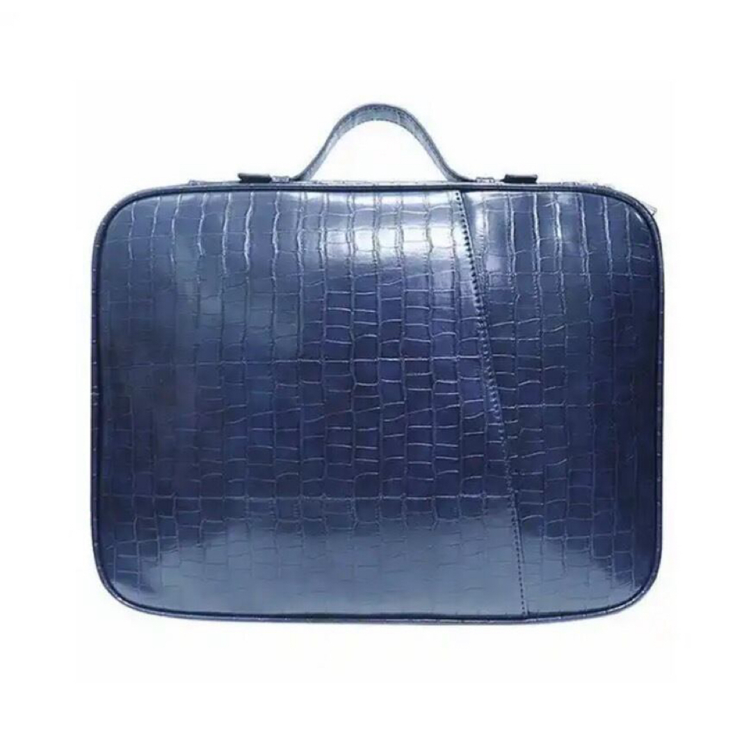 クラッチバッグ ビジネス 仕事 PCクロコ ワニ革 ブラック ユニセックス 収納 メンズのバッグ(ビジネスバッグ)の商品写真