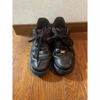 ナイキ(NIKE)のNIKE ナイキ　エアフォース1 ブラック　26.5(スニーカー)