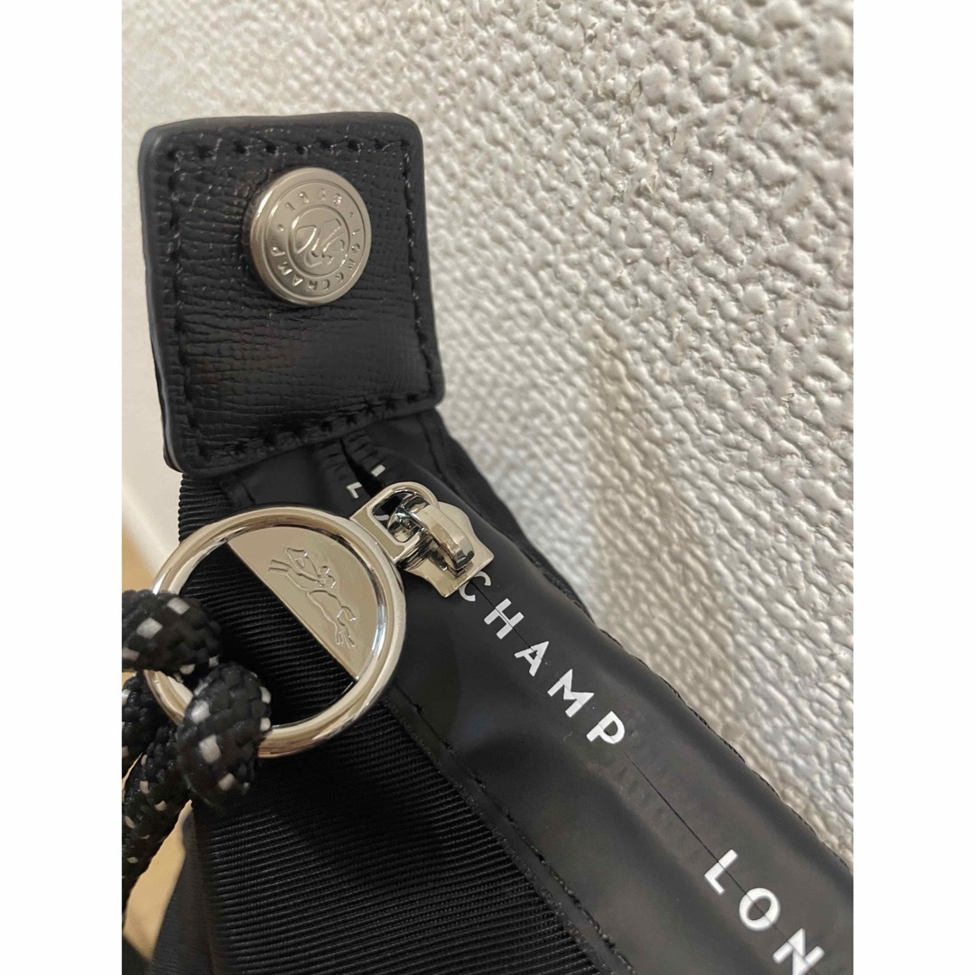 【新品】  ロンシャンル プリアージュ エナジー L   最新バックパック黒 レディースのバッグ(リュック/バックパック)の商品写真