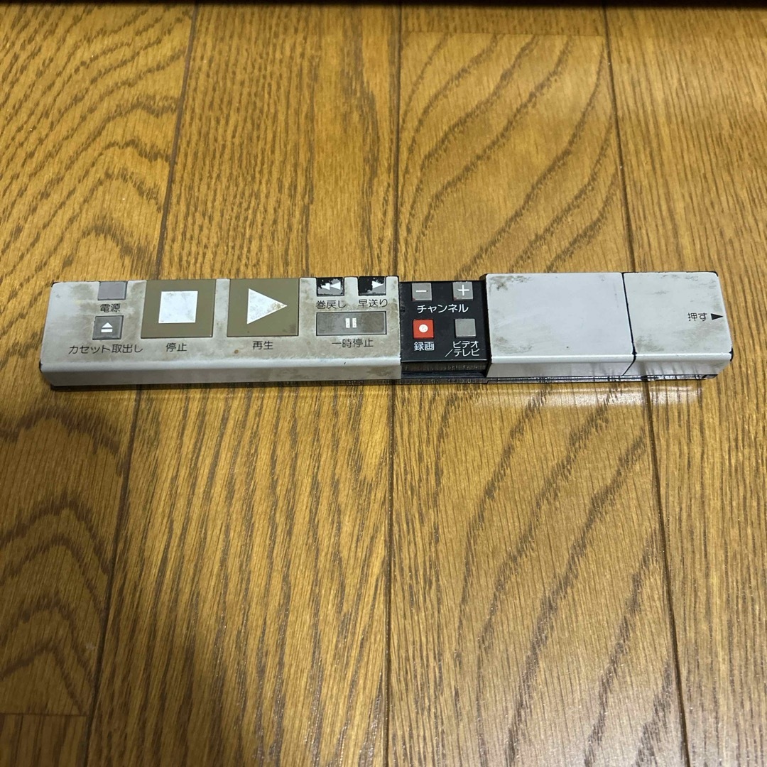 ビデオデッキ　ビクター スマホ/家電/カメラのテレビ/映像機器(その他)の商品写真