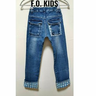 エフオーキッズ(F.O.KIDS)の〓F.O.KIDS〓ロールアップデニム130cm 星柄ストレッチジーンズ 男女(パンツ/スパッツ)