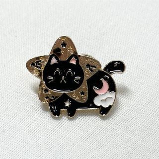 【ピンバッジ】星空の黒猫 星型 夜空 ニコニコ ねこ にゃんこ かわいい(バッジ/ピンバッジ)