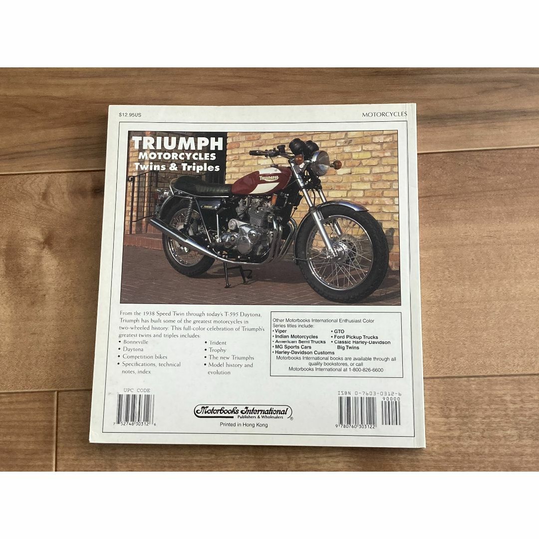 Triumph Motorcycles: Twins & Triples エンタメ/ホビーの本(アート/エンタメ)の商品写真