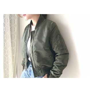 ビューティアンドユースユナイテッドアローズ(BEAUTY&YOUTH UNITED ARROWS)のラバロンス MA1 カーキ M 高山直子さん(ブルゾン)