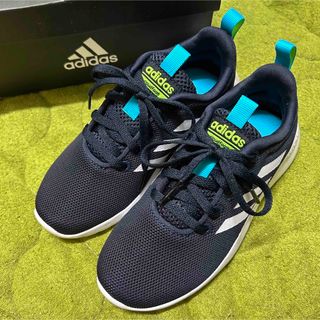 アディダス(adidas)のadidas スニーカー　ランニングシューズ　アディダス(スニーカー)