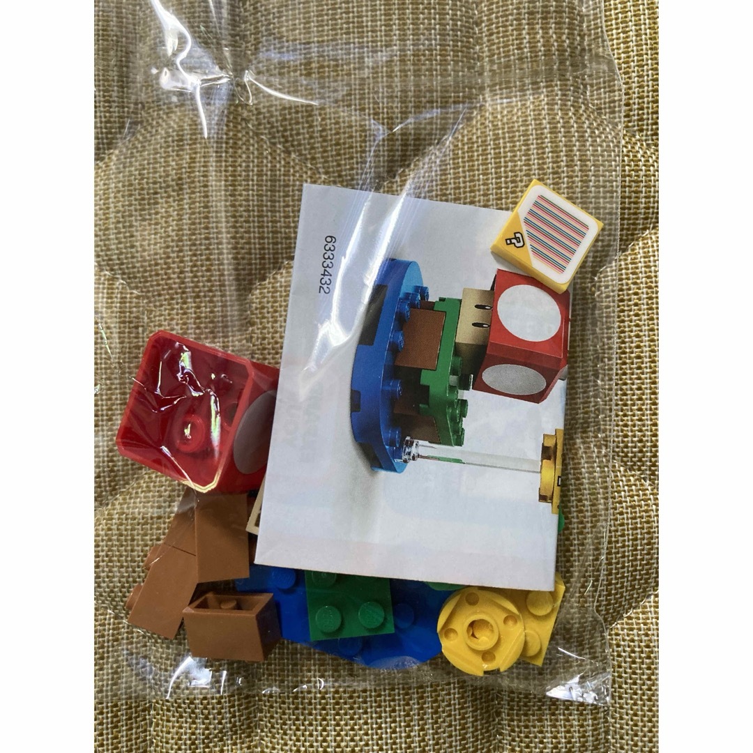 Lego(レゴ)のレゴマリオ　マリオ本体　ブロック3種セット エンタメ/ホビーのおもちゃ/ぬいぐるみ(キャラクターグッズ)の商品写真