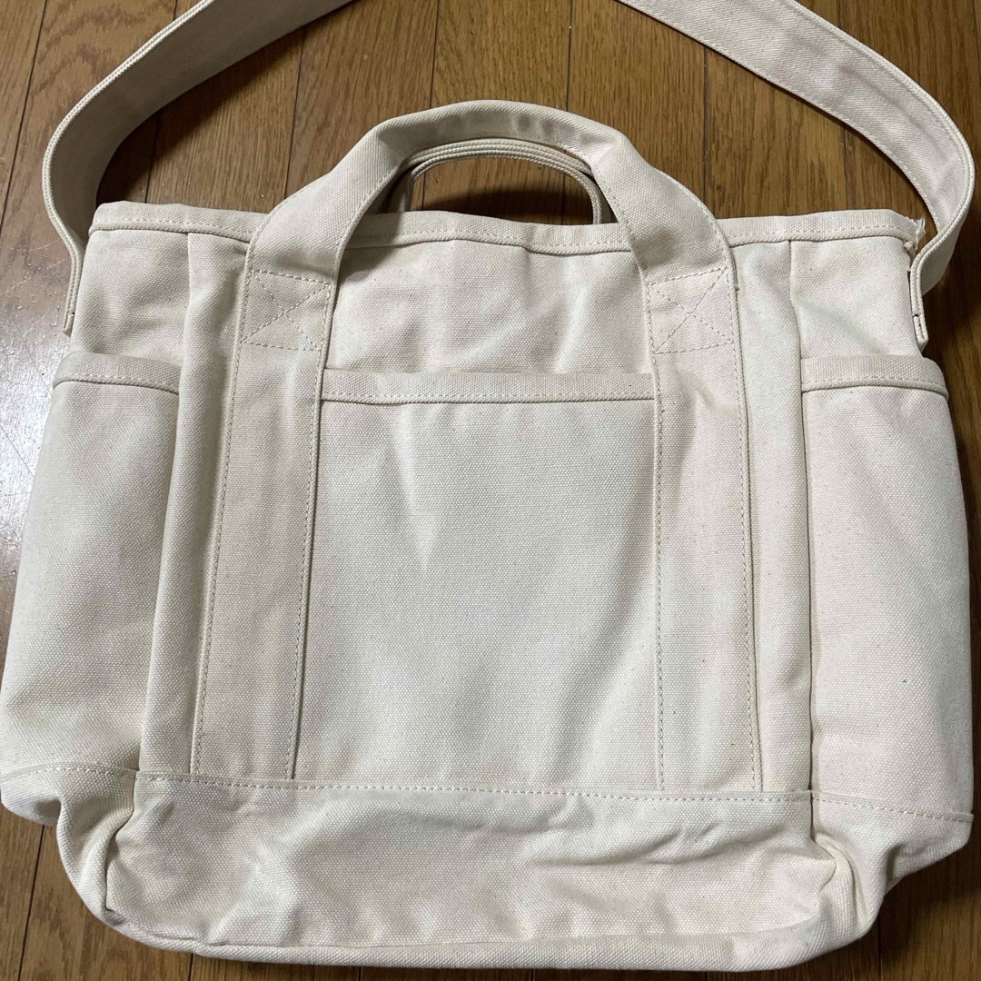 holiday(ホリデイ)のHOLIDAY CANVAS STRAP TOTE BAG レディースのバッグ(トートバッグ)の商品写真