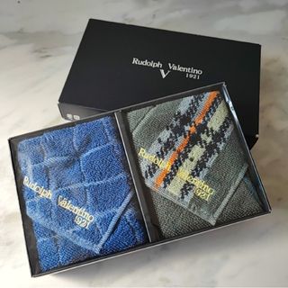 バレンティノ(VALENTINO)の【新品・未使用】ヴァレンティノ　ハンドタオル　2枚セット(タオル/バス用品)