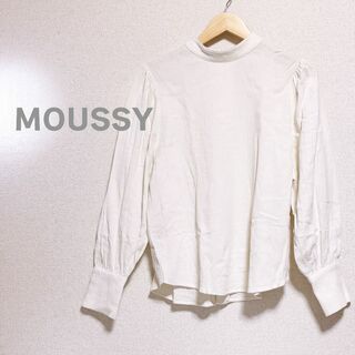マウジー(moussy)のMOUSSY マウジー　シャツ　レディース　オフホワイト　長袖　白　綿100%(シャツ/ブラウス(長袖/七分))