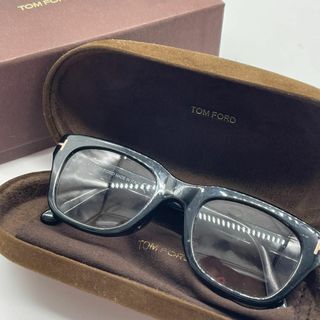 トムフォード(TOM FORD)の美品✨トムフォード　サングラス　TF5178-F 001 52◻︎21 145(サングラス/メガネ)