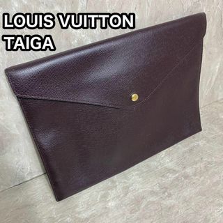 ルイヴィトン(LOUIS VUITTON)のルイヴィトン クラッチバッグ タイガ ドキュメントケース レザー ボルドー(セカンドバッグ/クラッチバッグ)