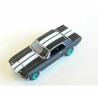 1/64 1967　フォード　マスタング　グリーンマシン　レア(ミニカー)