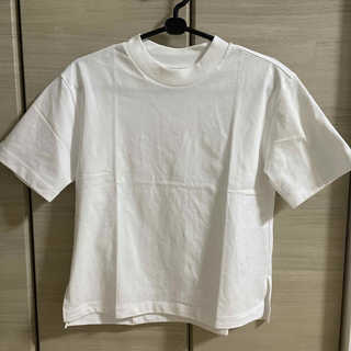 ユニクロ(UNIQLO)の新品タグ付　UNIQLO  エアリズムコットンT 　XS  ホワイト　ユニクロ (Tシャツ/カットソー(半袖/袖なし))