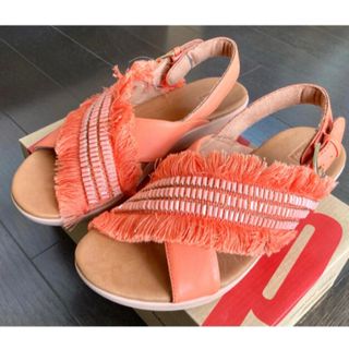 フィットフロップ(fitflop)のフィットフロップ LEXY CRYSTALSTONE FRINGY 新品(サンダル)