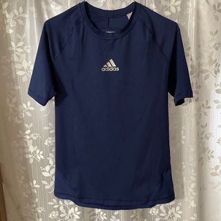 アディダス(adidas)のアディダス　半袖(Tシャツ(半袖/袖なし))