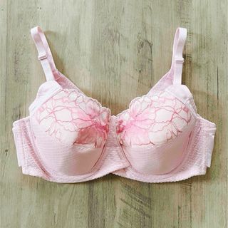 シャルレ(ブラ)のフリマアイテム一覧 シャルレ(ブラ)のフリマアイテム一覧