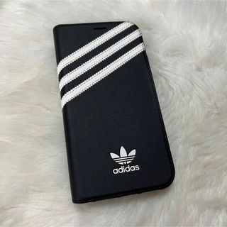 adidas - iPhone XR ケース