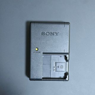 ソニー(SONY)のSONY　純正　電池パック　充電器　BC-CSGC(バッテリー/充電器)