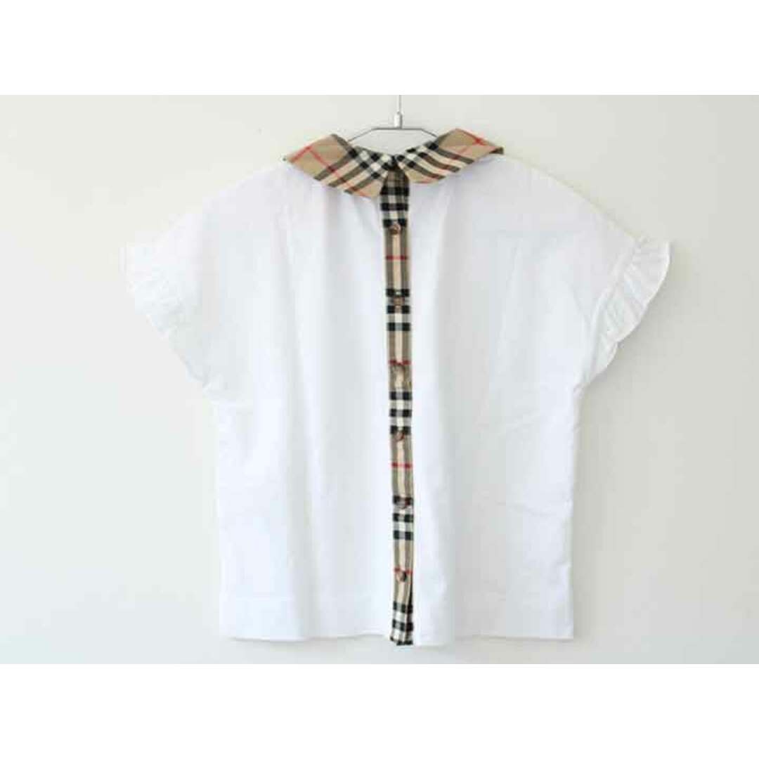 BURBERRY(バーバリー)の【夏物 新入荷!】†バーバリー/BURBERRY†140cm(10Y)衿付きカットソー/半袖Tシャツ/半袖カットソー 白【中古】子供服 キッズ kids ジュニア 女の子 夏 tops 405042 キッズ/ベビー/マタニティのキッズ服女の子用(90cm~)(Tシャツ/カットソー)の商品写真