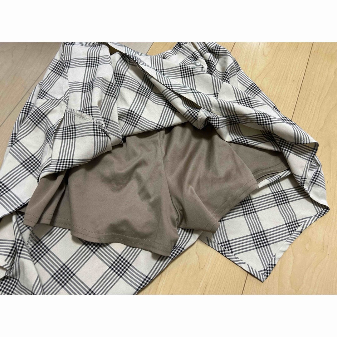 ペチコート付きスカート160サイズ キッズ/ベビー/マタニティのキッズ服女の子用(90cm~)(スカート)の商品写真