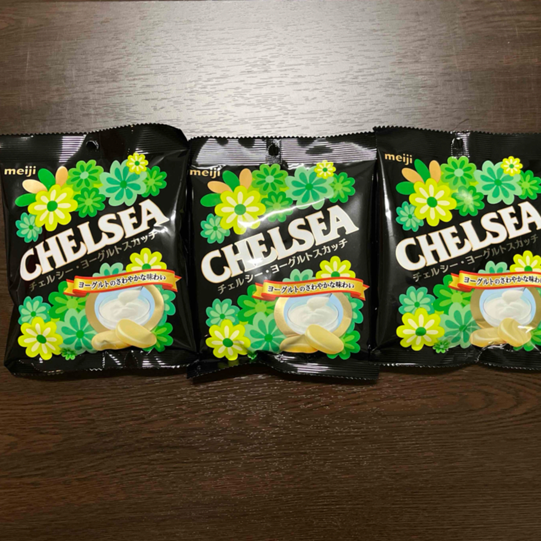 「明治 チェルシーヨーグルトスカッチ」3袋 食品/飲料/酒の食品(菓子/デザート)の商品写真