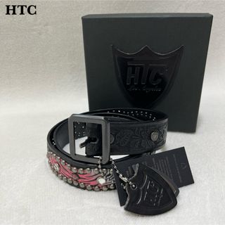 ハリウッドトレーディングカンパニー(HTC)の【Special】希少 新品未使用 HTC スタッズベルト ピンク 彫刻 手彫り(ベルト)