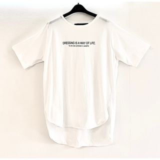 イェッカヴェッカ(YECCA VECCA)のYECCA VECCA  ラウンドヘムロゴbigTシャツ(Tシャツ(半袖/袖なし))