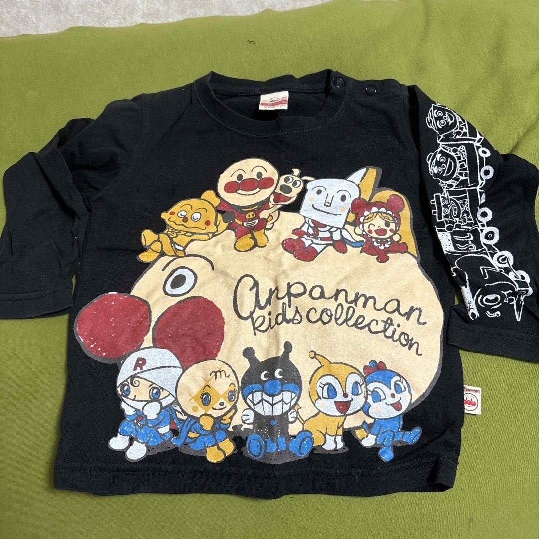 アンパンマン(アンパンマン)の【値下げ】アンパンマン　3枚組　90サイズ キッズ/ベビー/マタニティのキッズ服男の子用(90cm~)(Tシャツ/カットソー)の商品写真