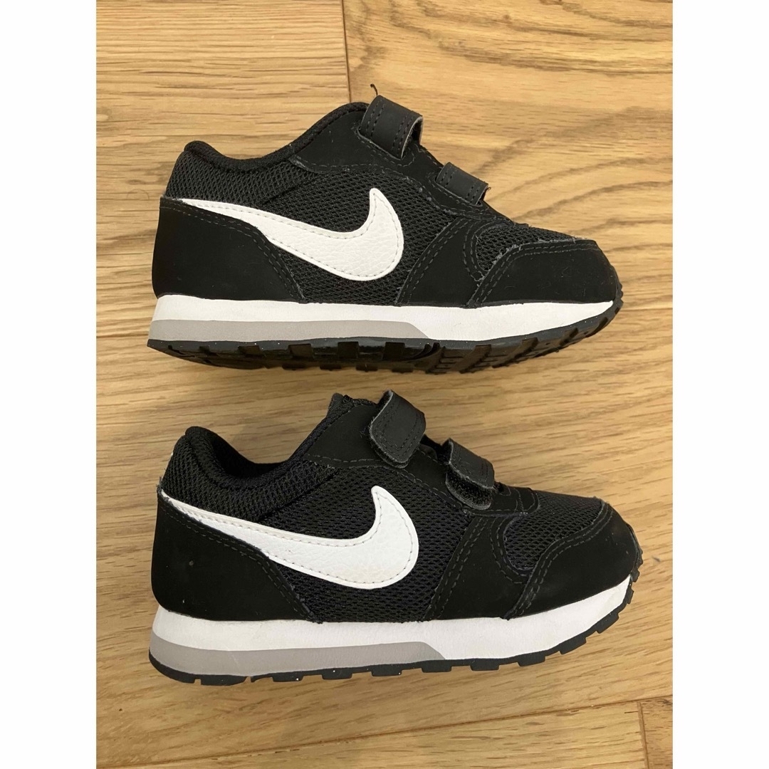 NIKE(ナイキ)のNIKEスニーカー キッズ/ベビー/マタニティのベビー靴/シューズ(~14cm)(スニーカー)の商品写真