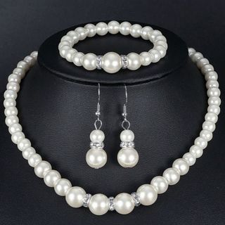 【定番ITEM♪】　ネックレス　ピアス　ブレスレット　３点セット　パール　結婚式(その他)