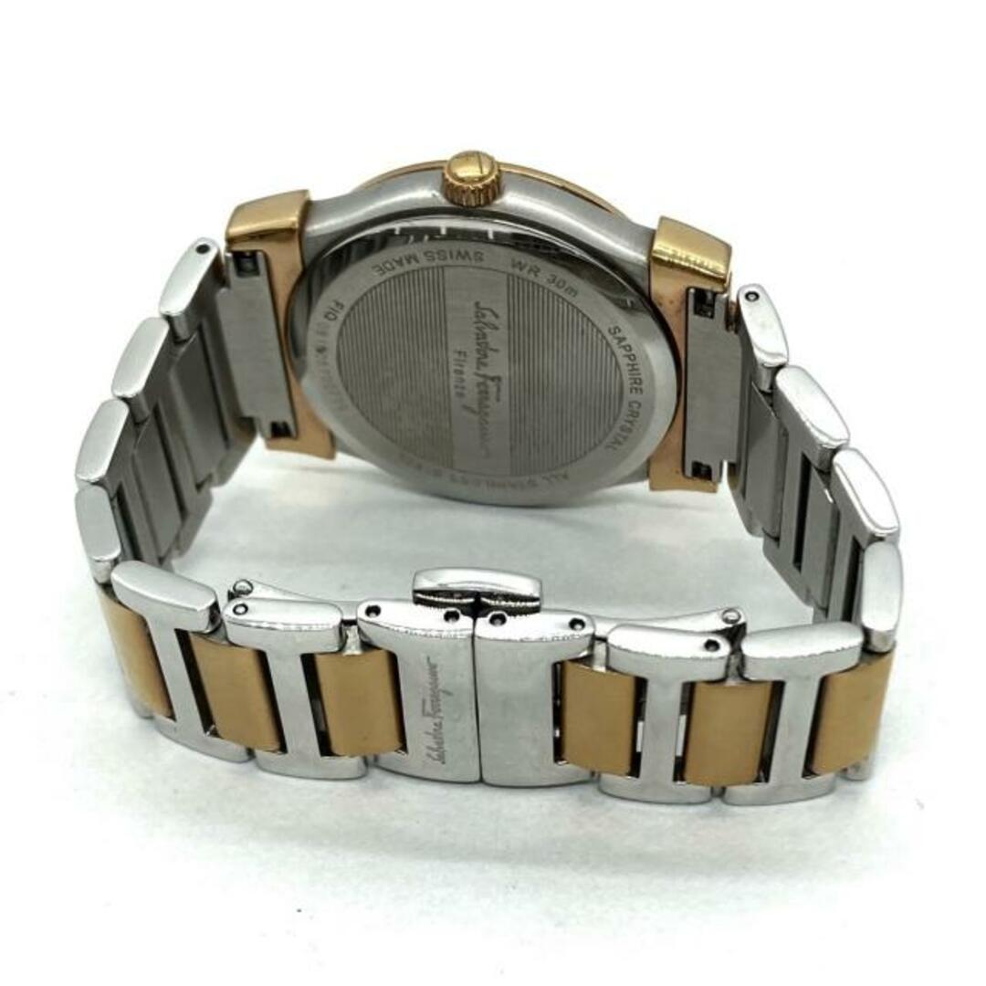 Salvatore Ferragamo(サルヴァトーレフェラガモ)のSalvatoreFerragamo(フェラガモ) 腕時計美品  ヴェガ/ベガ レディース ピンクゴールド(コパー) レディースのファッション小物(腕時計)の商品写真