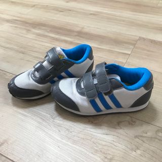 アディダス(adidas)のadidas   スニーカー   靴(スニーカー)