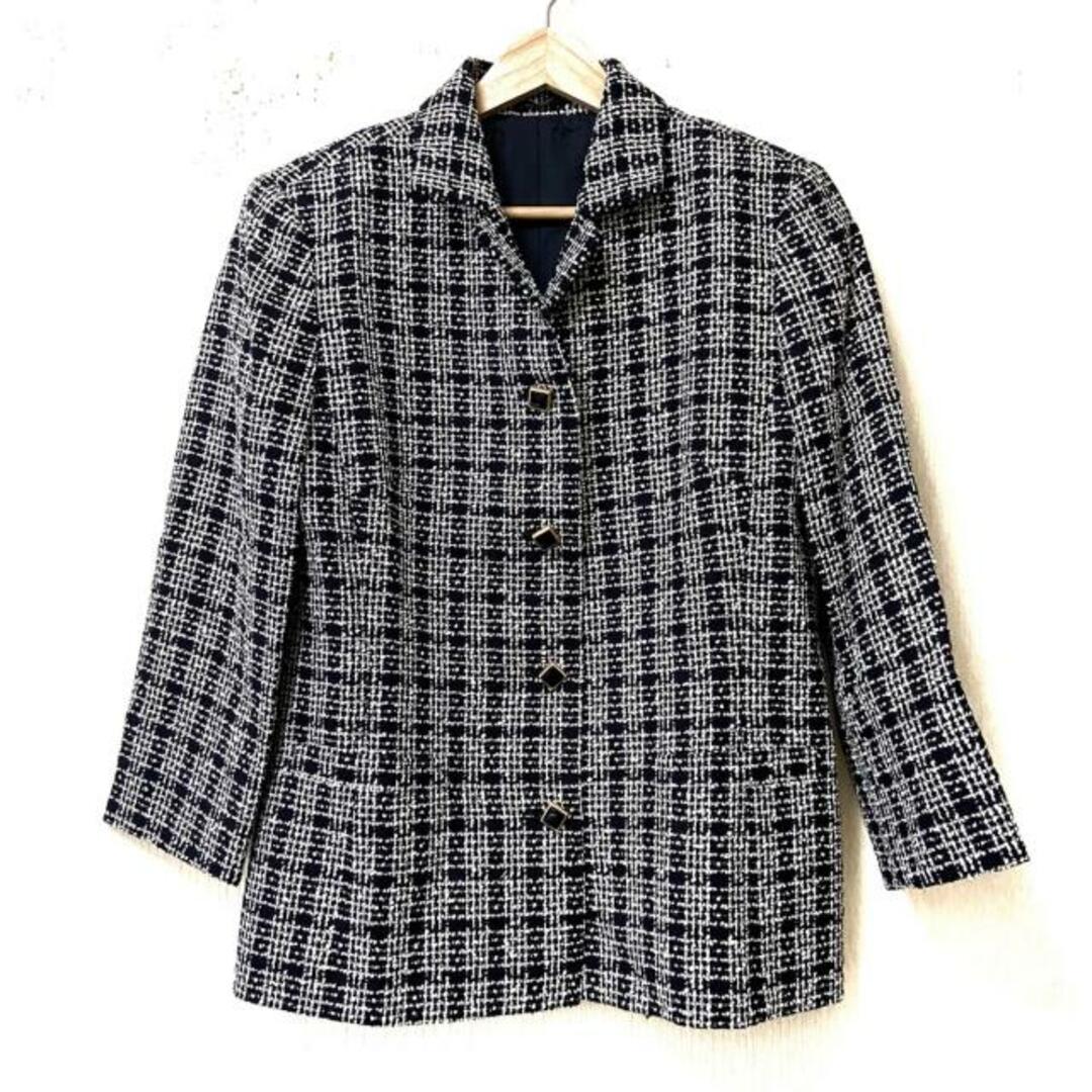 Burberry LONDON(バーバリーロンドン) ジャケット サイズ42 XL レディース美品  - 黒×白 長袖/チェック柄/肩パッド/秋/冬 レディースのジャケット/アウター(その他)の商品写真