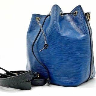 ルイヴィトン(LOUIS VUITTON)の【美品】ルイヴィトン ショルダーバッグ エピ プチノエ サフィール 巾着型(ショルダーバッグ)