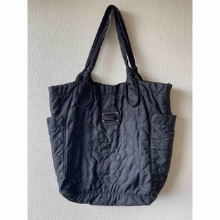 マークバイマークジェイコブス(MARC BY MARC JACOBS)のMARC JACOBS マークバイマークジェイコブス　キルティングバッグ　トート(トートバッグ)