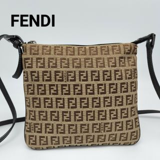 FENDI - 極美品✨フェンディ　ショルダーバッグ　ズッキーノ