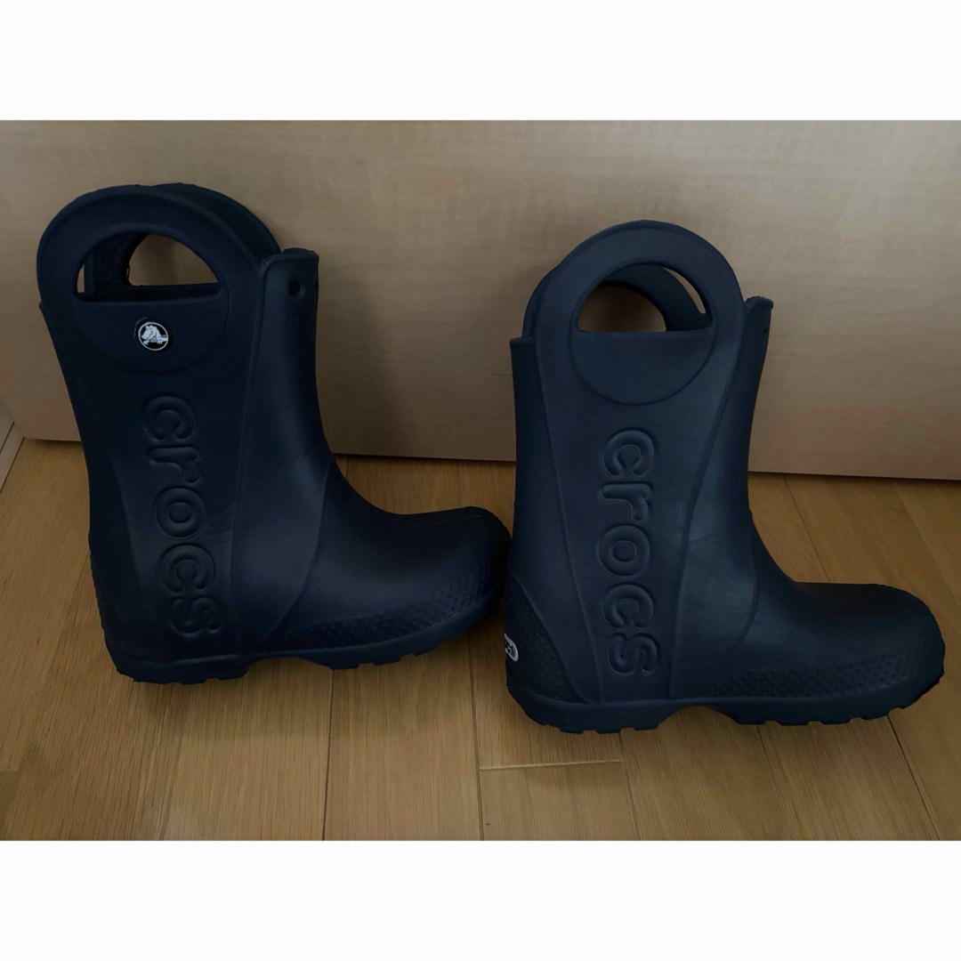 crocs(クロックス)のクロックス　長靴　レインブーツ　19cm c13 ネイビー キッズ/ベビー/マタニティのキッズ靴/シューズ(15cm~)(長靴/レインシューズ)の商品写真