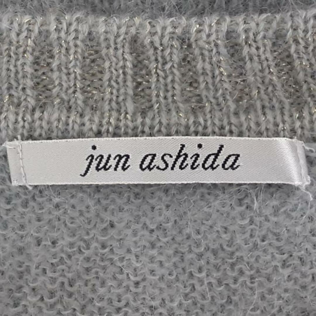 jun ashida(ジュンアシダ)のJUN ASHIDA(ジュンアシダ) 長袖セーター サイズS レディース美品  - グレー クルーネック/ラメ レディースのトップス(ニット/セーター)の商品写真