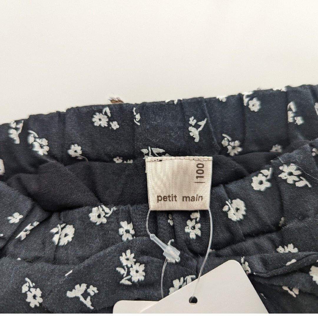 petit main(プティマイン)のpetit mainバルーンスカパン　100cm新品未使用 キッズ/ベビー/マタニティのキッズ服女の子用(90cm~)(スカート)の商品写真