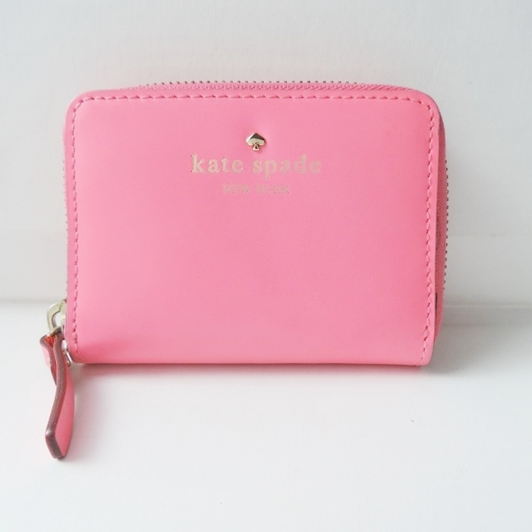 kate spade new york(ケイトスペードニューヨーク)のKate spade(ケイトスペード) コインケース - PWRU1807 ピンク ラウンドファスナー レザー レディースのファッション小物(コインケース)の商品写真