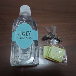 フォクシー(FOXEY)のFOXEY ノベルティ 水 チョコレート(菓子/デザート)