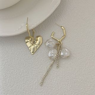 ピアス ハート アシンメトリー パール ストーン 上品 可愛い ゴールド(ピアス)