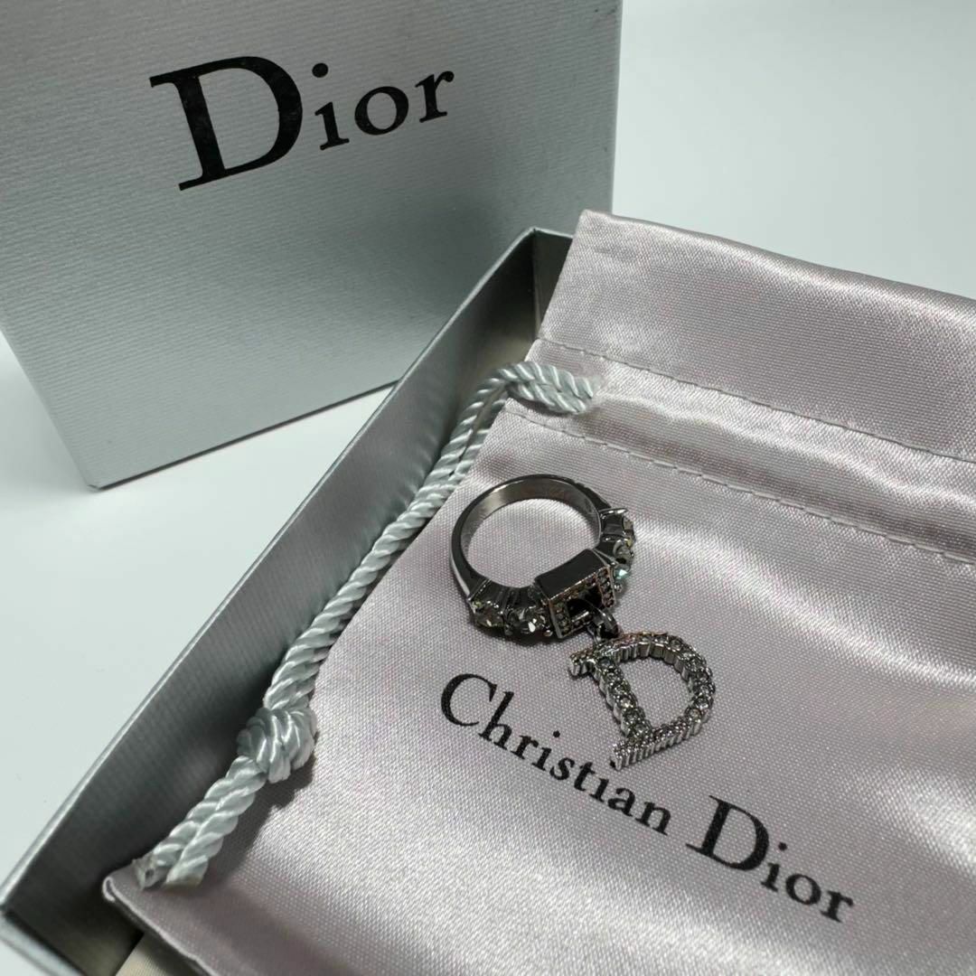 Christian Dior - 【箱付き】dior ロゴリング 指輪 Dロゴ Christian Dior - 【箱付き】dior ロゴリング 指輪 Dロゴ