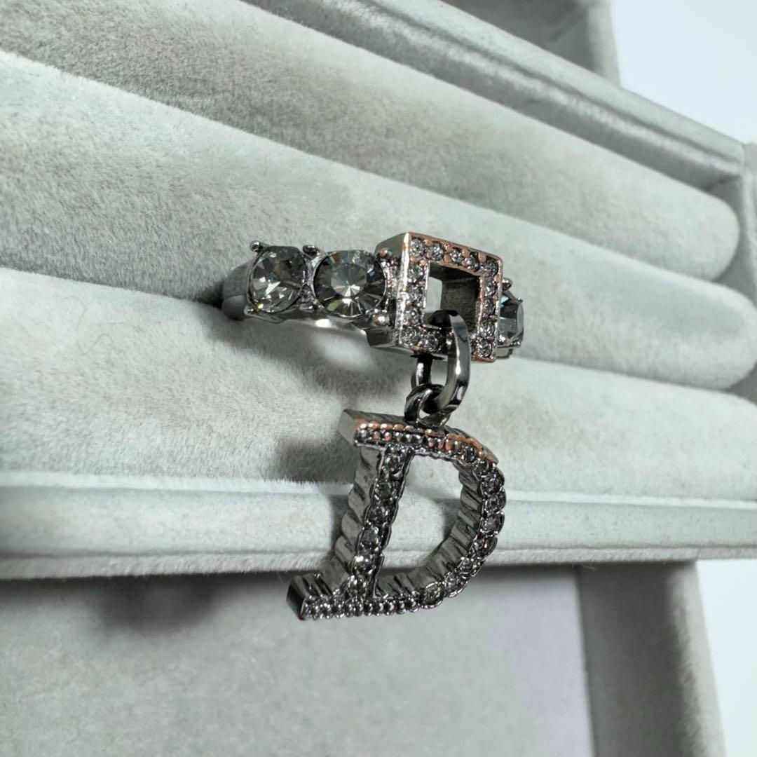Christian Dior - 【箱付き】dior ロゴリング 指輪 Dロゴ Christian Dior - 【箱付き】dior ロゴリング 指輪 Dロゴ